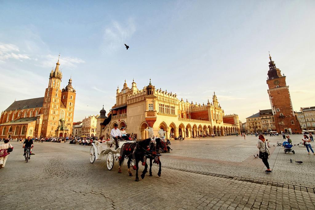 Libro Rooms Krakow Ngoại thất bức ảnh