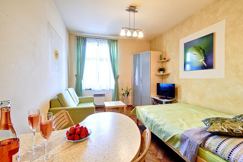 Libro Rooms Krakow Ngoại thất bức ảnh